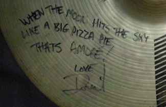 Authentic Dave Grohl  Autograph Exemplar