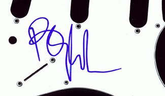 Authentic Barry Manilow  Autograph Exemplar
