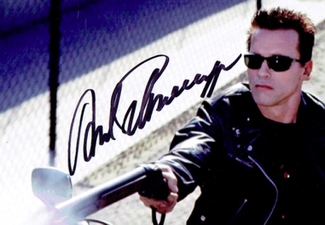 Authentic Arnold Schwarzenegger  Autograph Exemplar