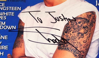 Authentic Eminem  Autograph Exemplar
