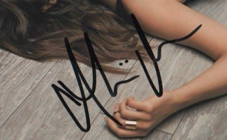 Authentic Alicia Vikander  Autograph Exemplar