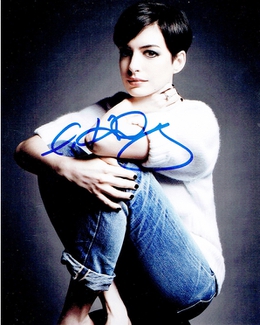 Authentic Anne Hathaway  Autograph Exemplar